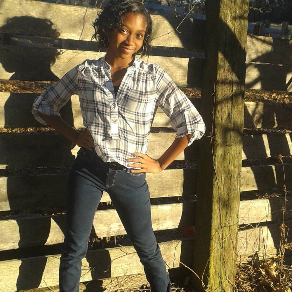 Meet your Posher, Fallon